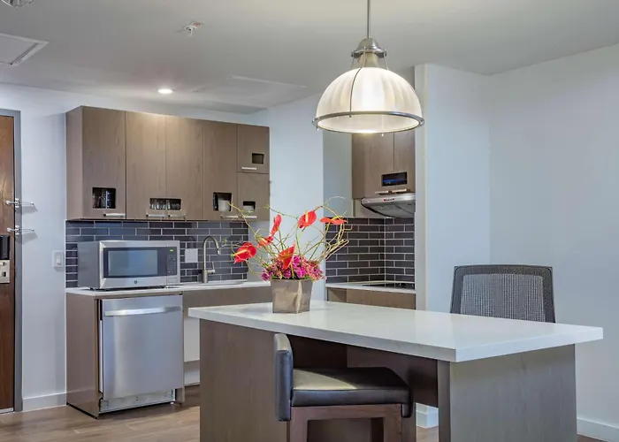 Hyatt House Santa Fe Hotel