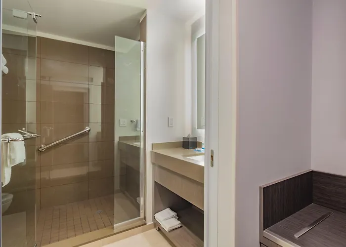 Hyatt House Santa Fe Hotel 4*