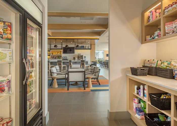 Hyatt House Santa Fe 4*